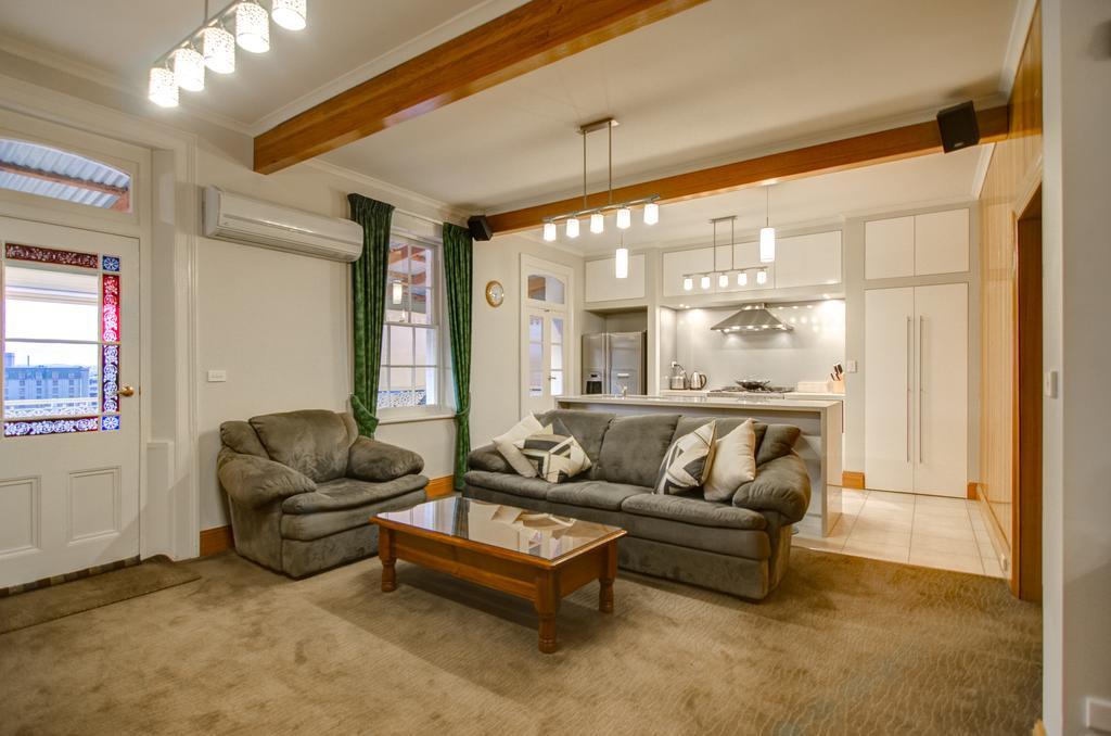 Ashcroft Apartment لونسيستون الغرفة الصورة